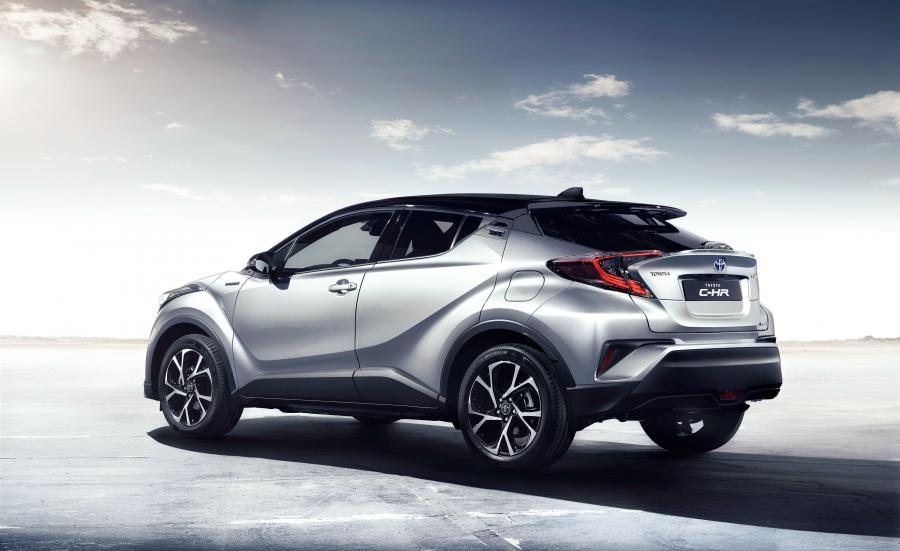  Toyota C-HR Hybrid 2016 года  (WW) (фото 17 из 31)